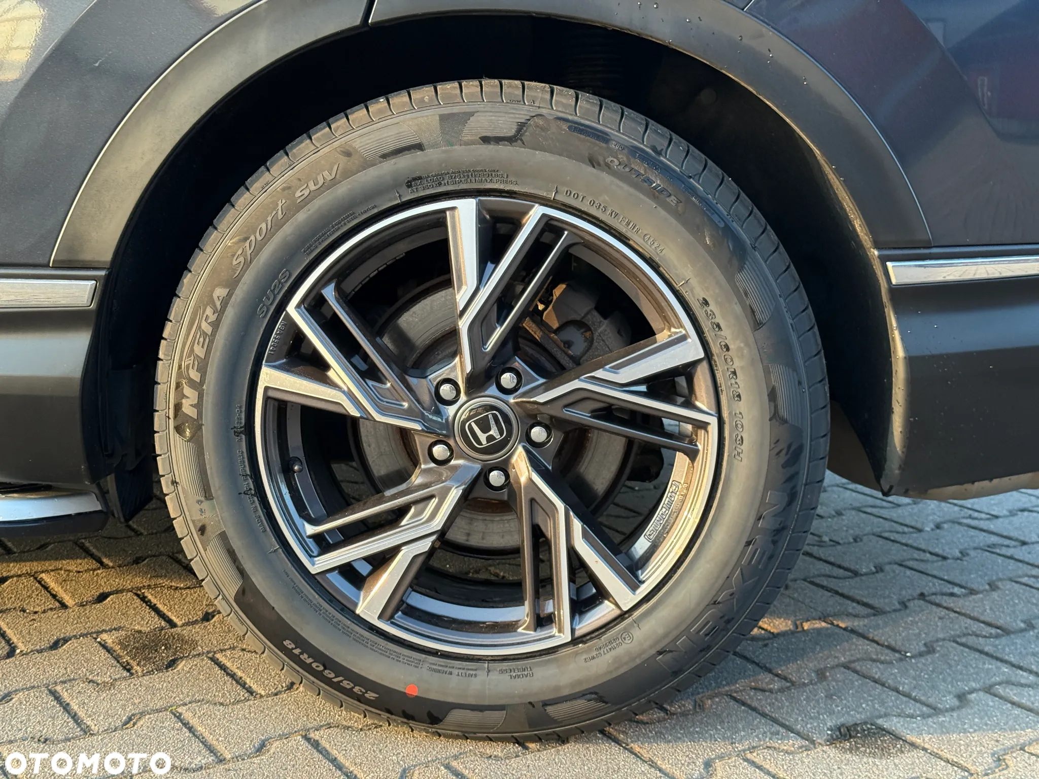 Honda CR-V 1.5T 4WD CVT Executive - 16