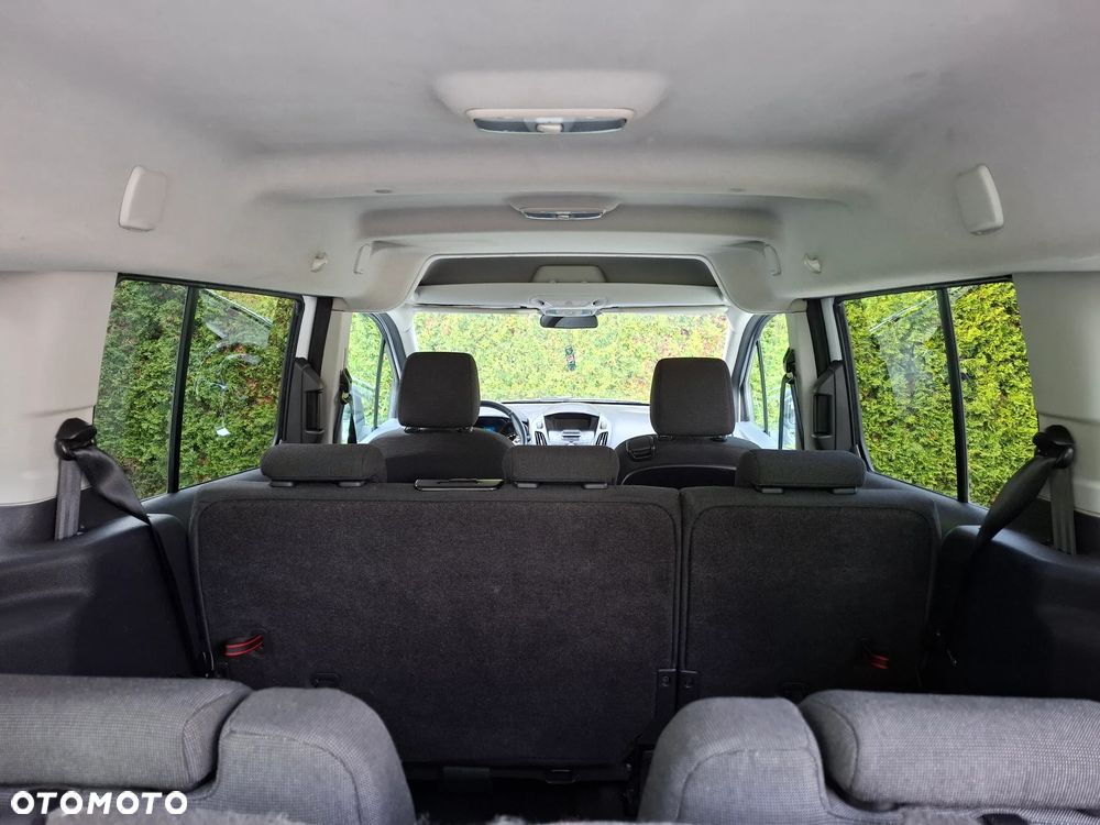 Ford Tourneo Connect - 17
