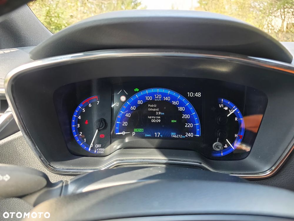 Toyota Corolla - 10