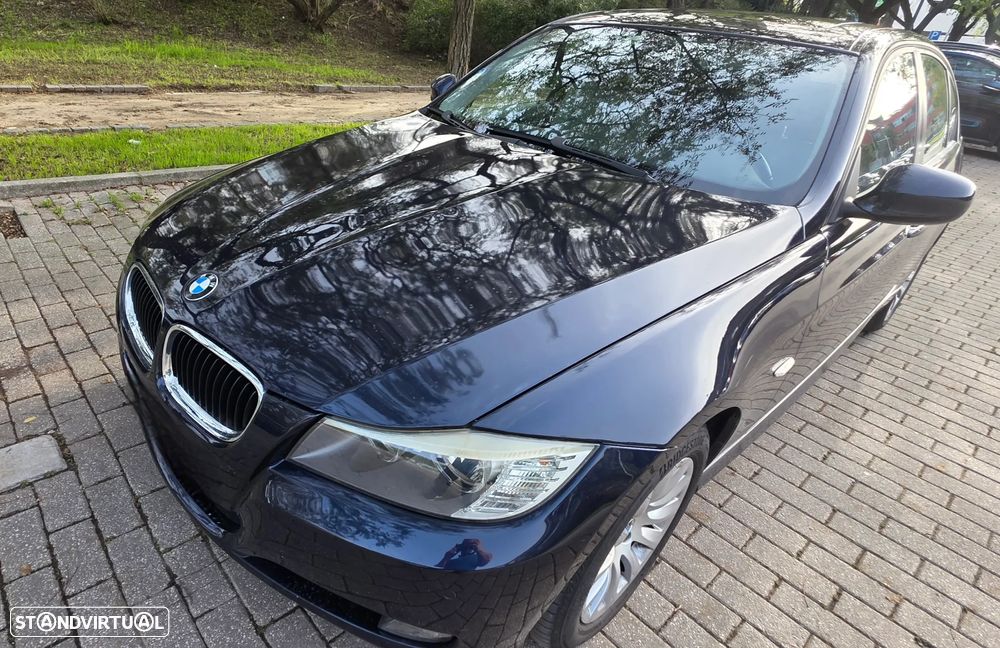 BMW 320 d - 4