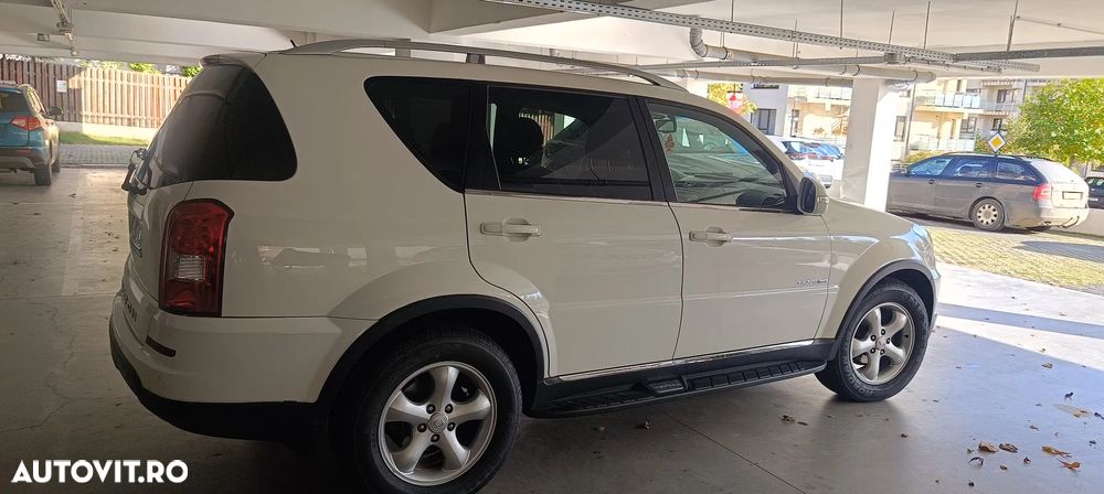 SsangYong REXTON W 2.2 e-XDI 220 4WD Automatik Executive - 23