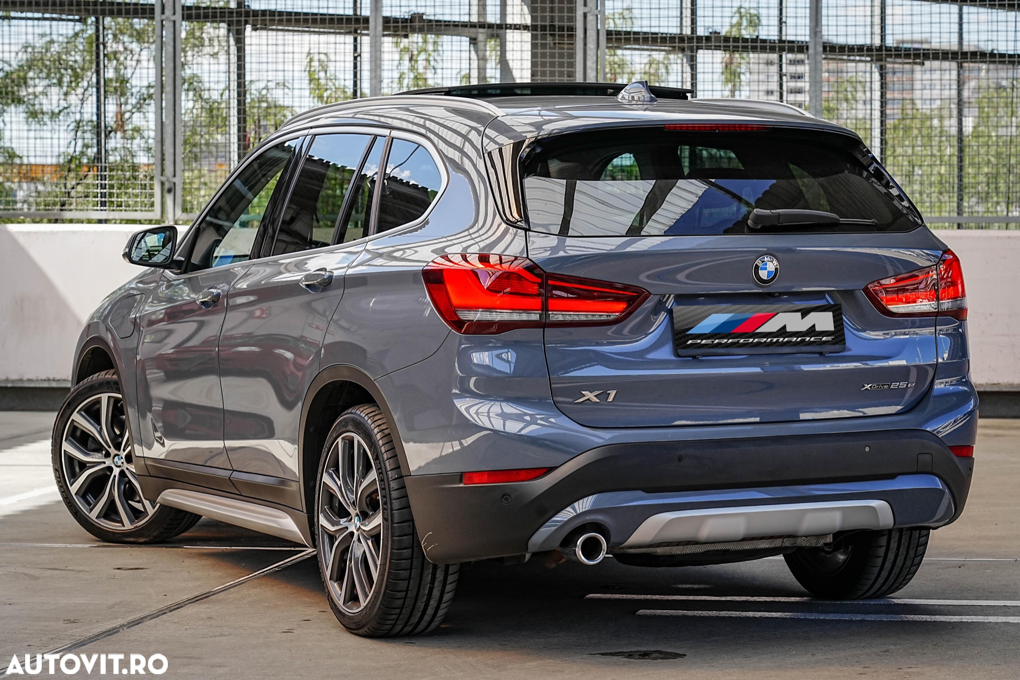 BMW X1 xDrive25e xLine - 9