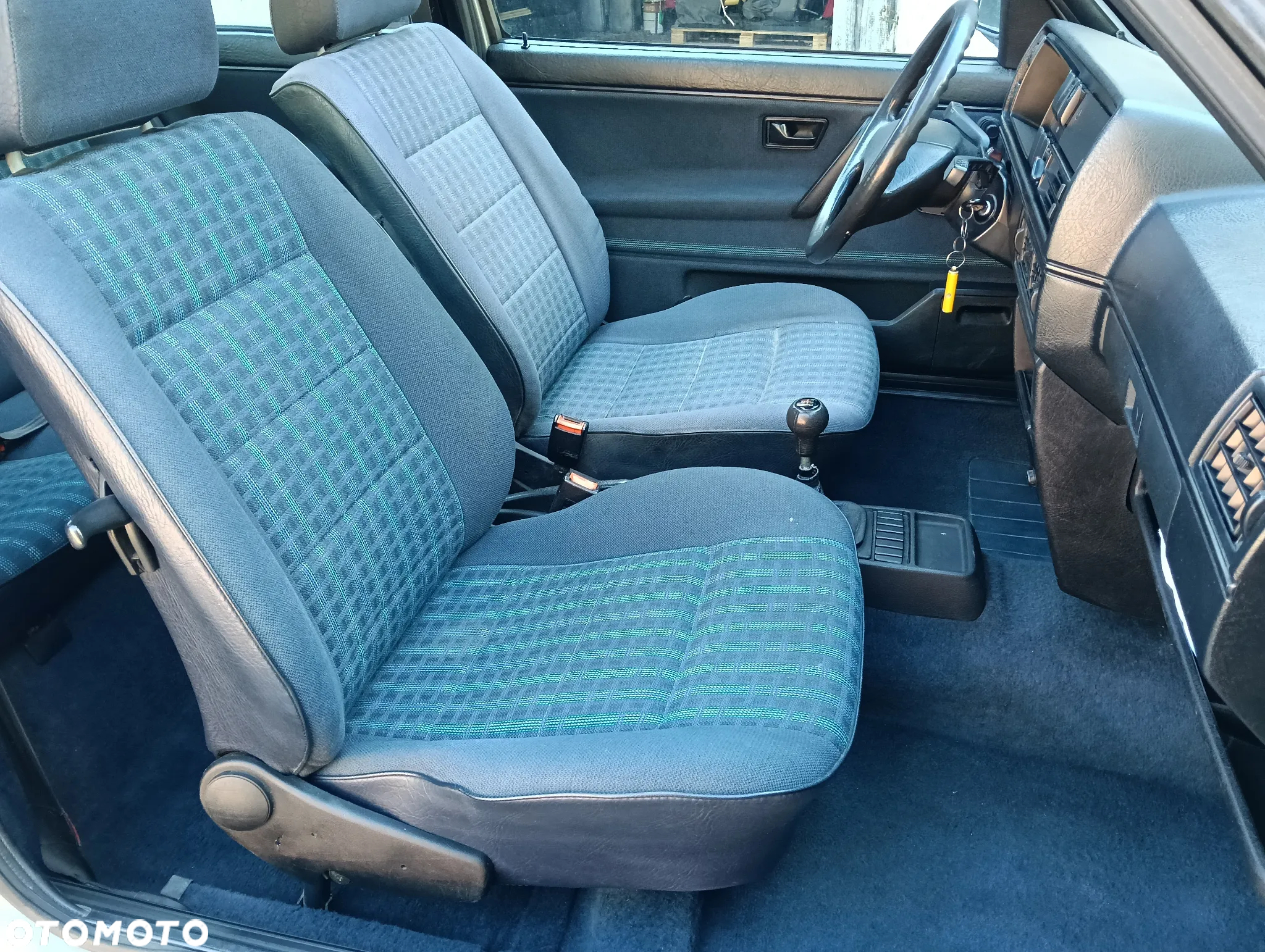 Volkswagen Golf 1.3 CL - 16