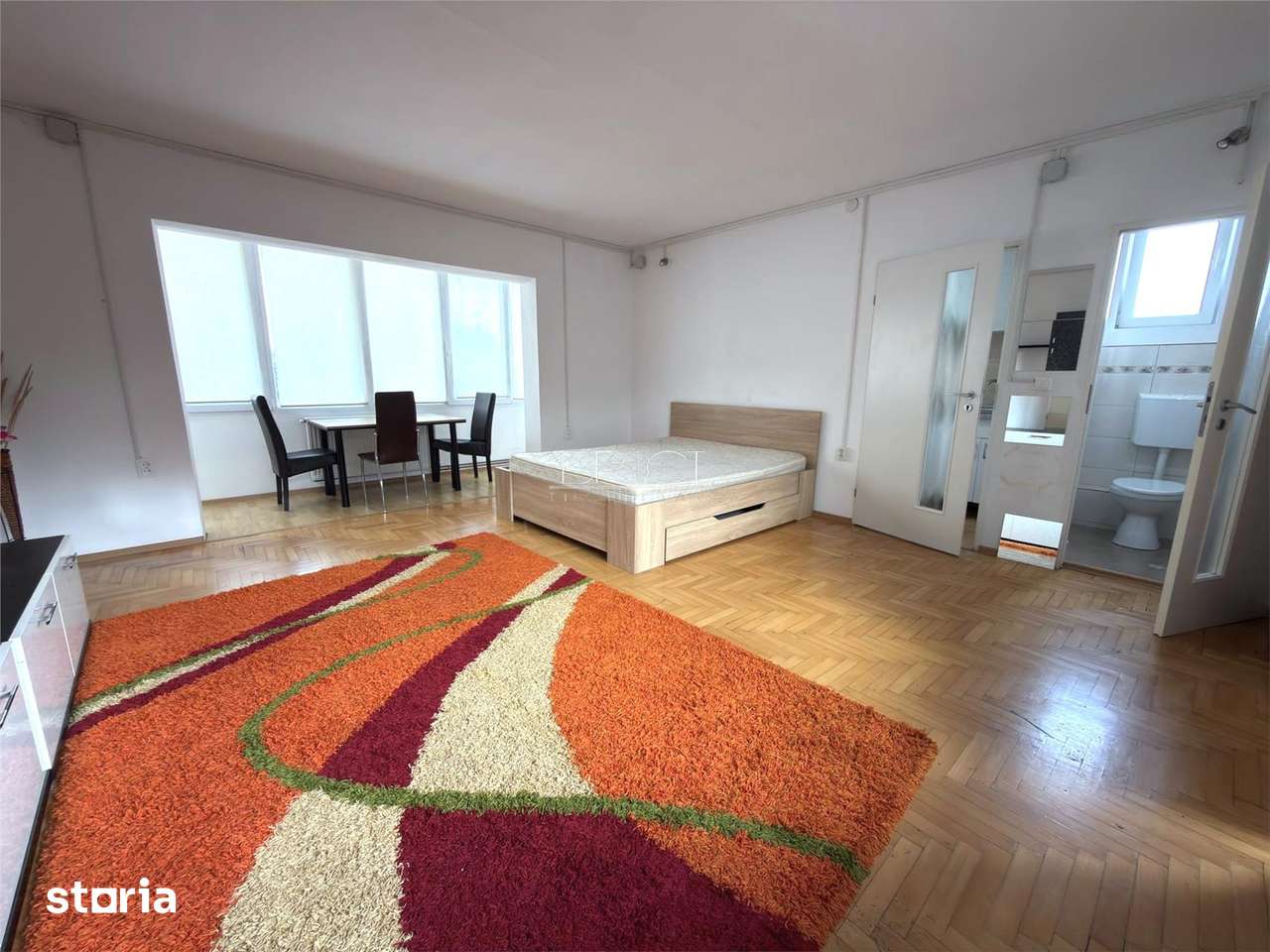 Garsoniera spatioasa, 40mp, cu Terasa, Bartolomeu — fotografia 1
