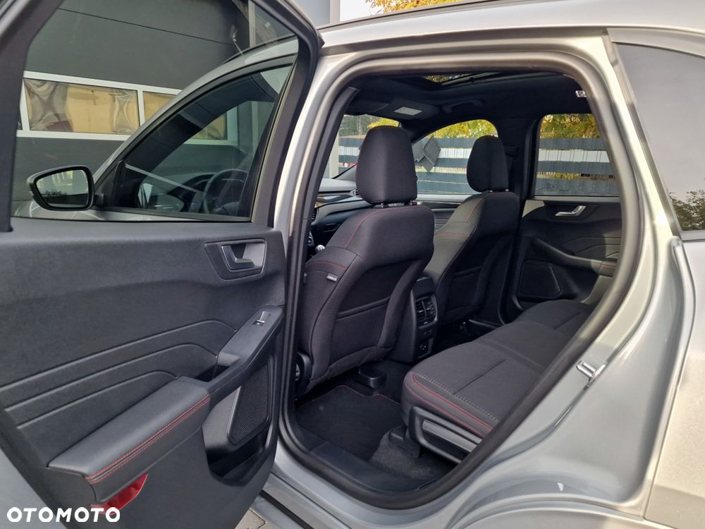 Ford Kuga - 16