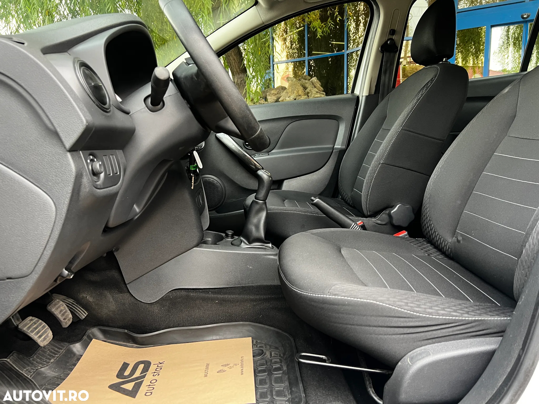Dacia Logan 1.0 SCe Ambiance - 16