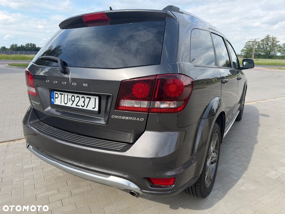 Dodge Journey - 8