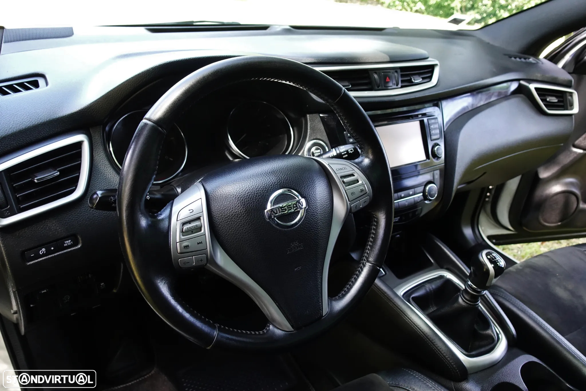 Nissan Qashqai 1.6 dCi N-Connecta 18 - 7