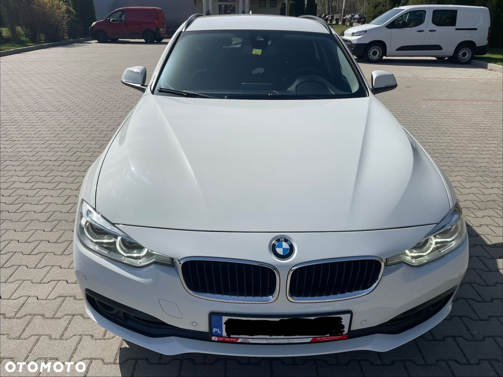 BMW Seria 3 320d Edition Luxury Line Purity - 3