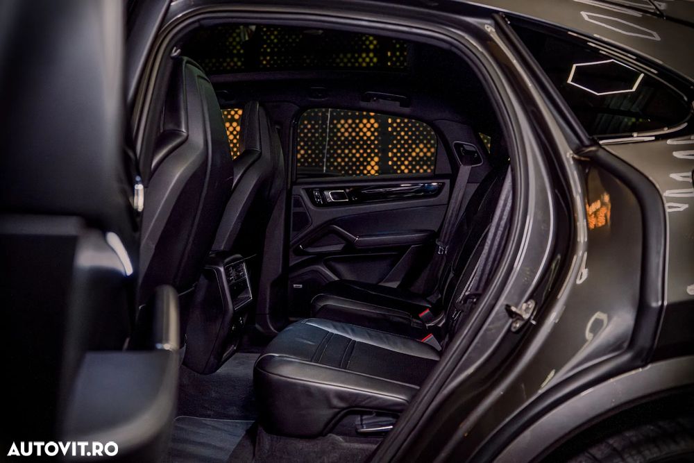 Porsche Cayenne S Tiptronic S - 20