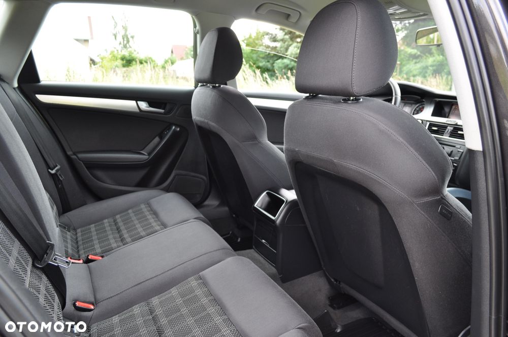 Audi A4 Avant 2.0 TDI DPF Attraction - 14