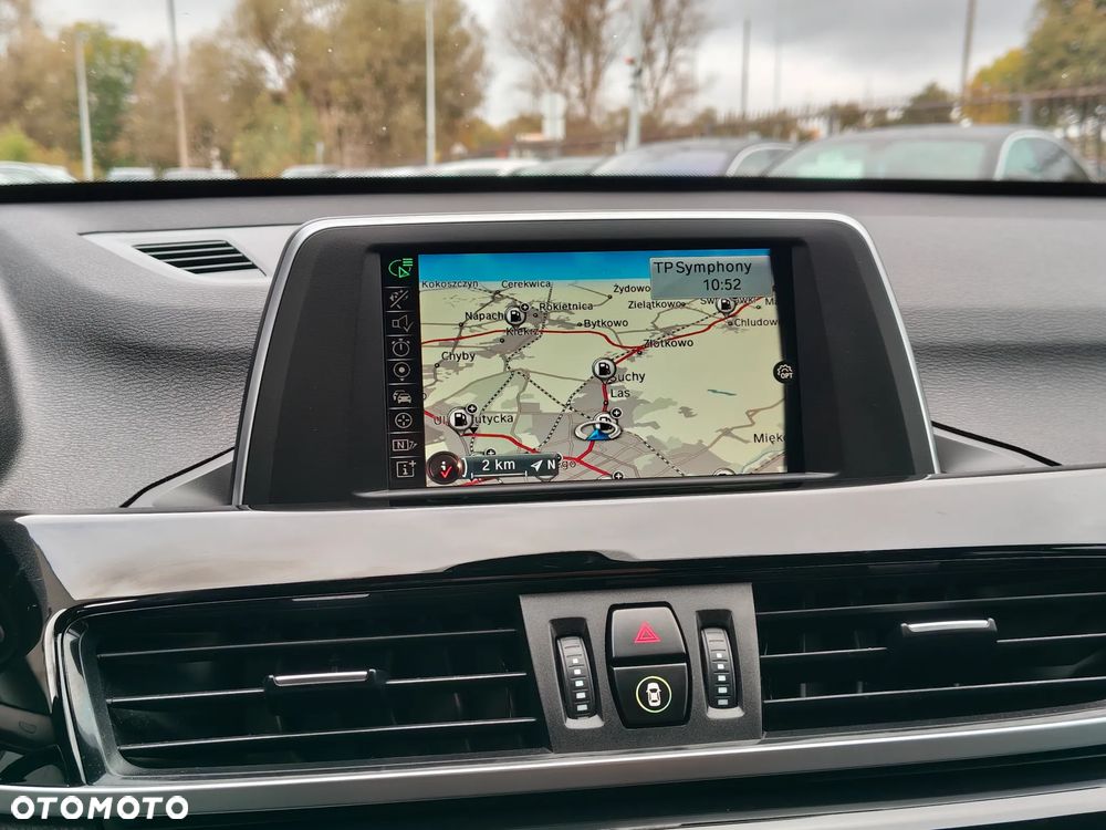BMW X1 xDrive18d - 17