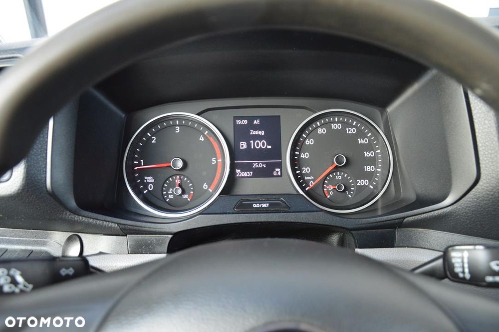 Volkswagen Crafter - 17