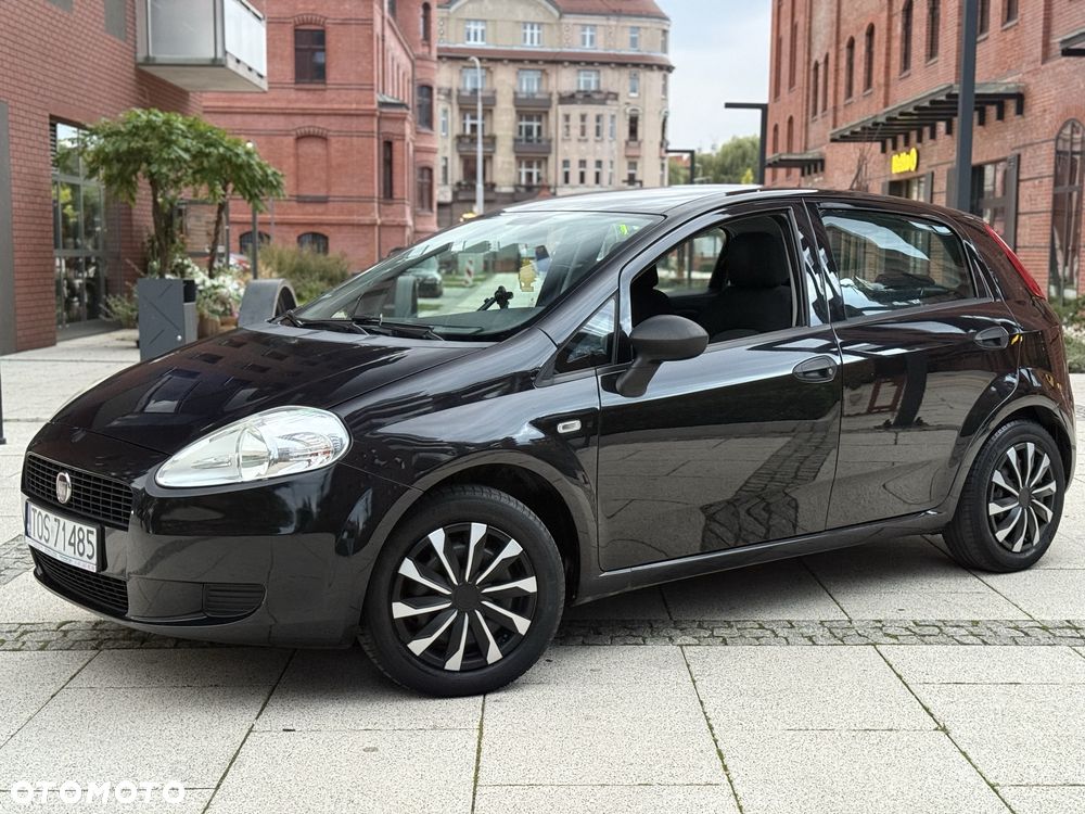 Fiat Grande Punto - 10