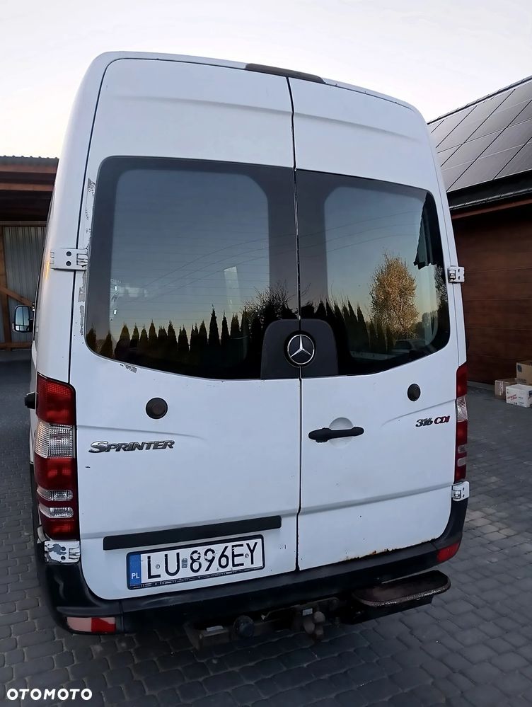 Mercedes-Benz Sprinter - 6