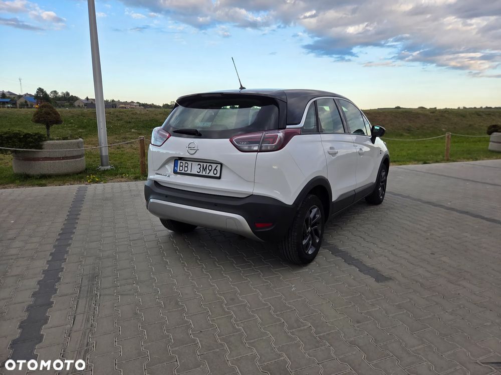 Opel Crossland X 1.2 T 120 Lat S&S - 4