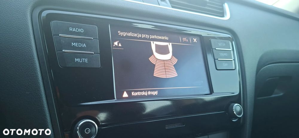 Skoda Octavia 2.0 TDI Tour - 29