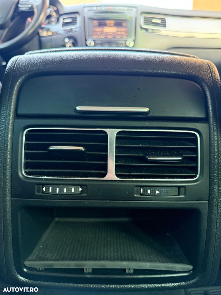 Volkswagen Touareg 3.0 V6 TDI BMT - 12