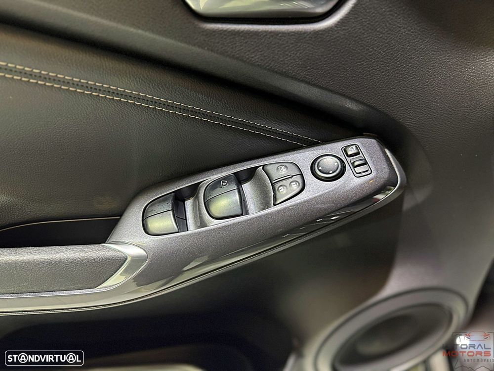 Nissan Juke 1.6 Hybrid N-Design - 17