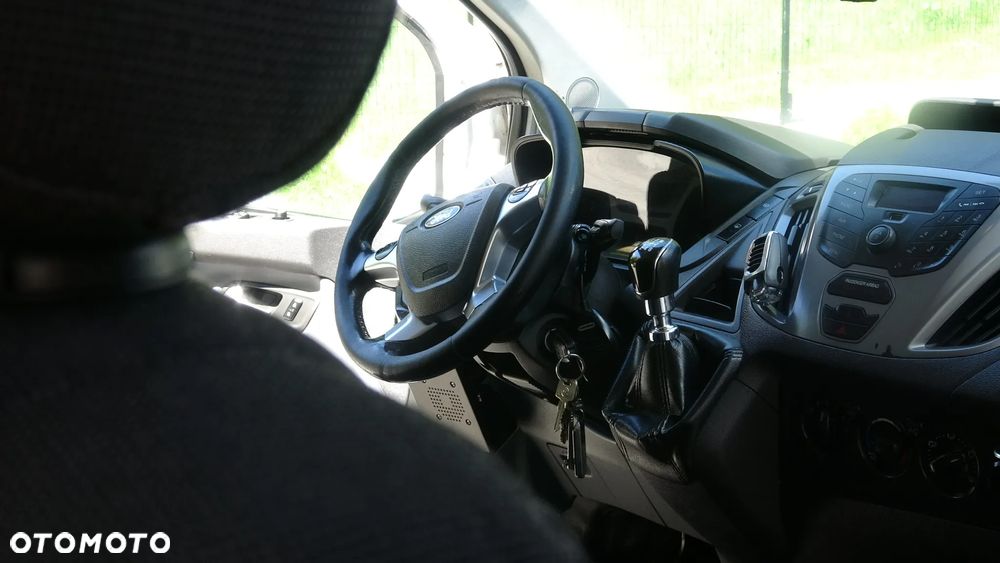 Ford Transit Custom 290 L2H1 Limited - 26