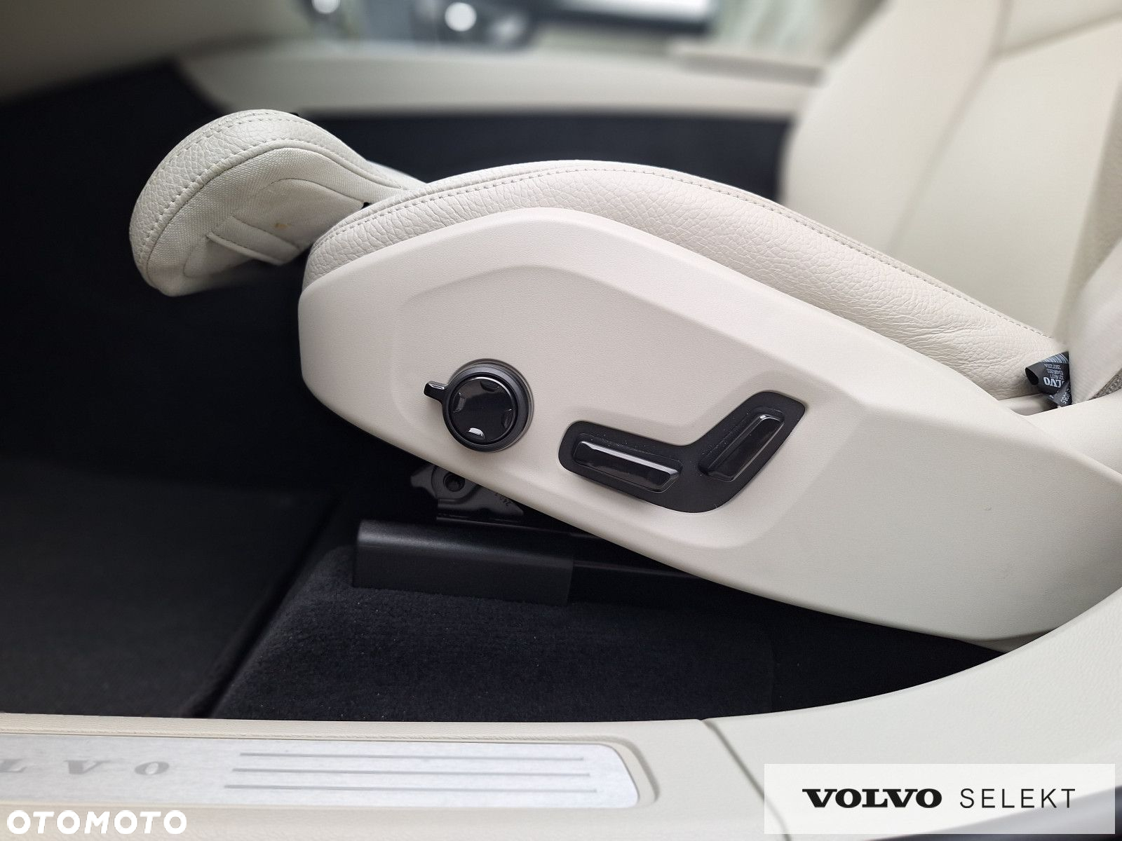 Volvo XC 60 - 28