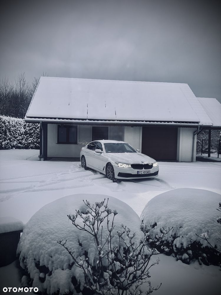 BMW Seria 5 520d xDrive Sport Line sport - 29