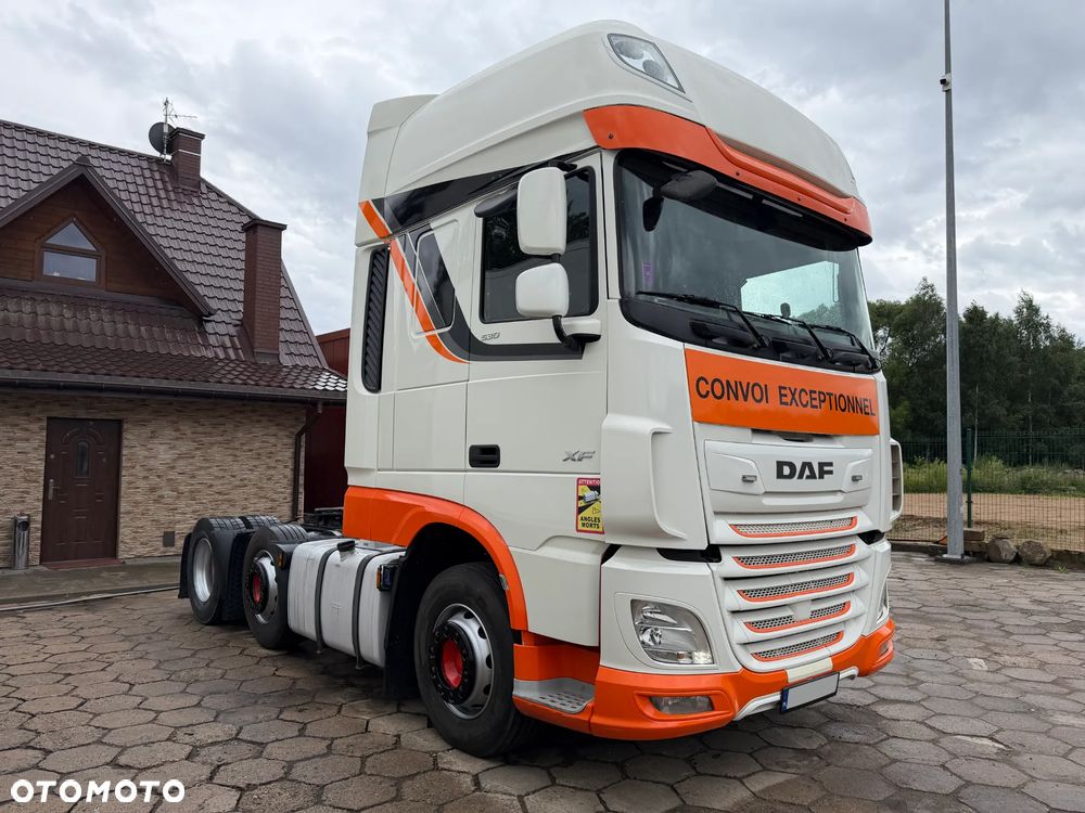 DAF XF 530 PUSHER 6x2 / 50 TON / 3 OSIE / TYLKO 679 TYS. KM PRZEBIEGU / NAJMOCNIEJSZY SILNIK 530 KM / NAJWIĘKSZA KABINA SUPER SPACE CAB / LAMPY LED / 2019 ROK !! - 9