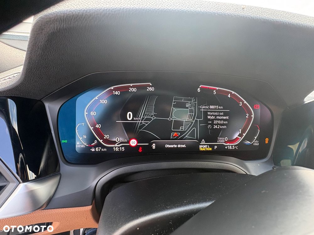 BMW Seria 3 320d xDrive - 13