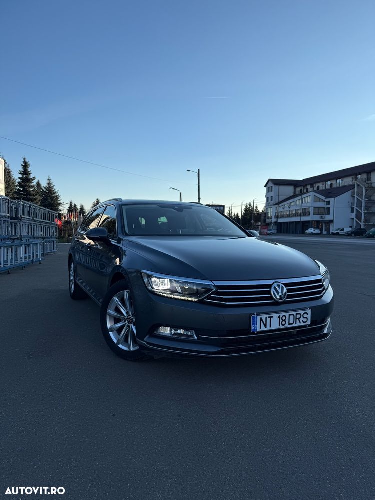 Volkswagen Passat Variant 2.0 TDI DSG Highline - 2