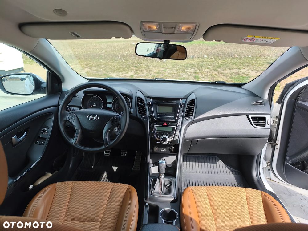 Hyundai i30 1.4 Classic - 8