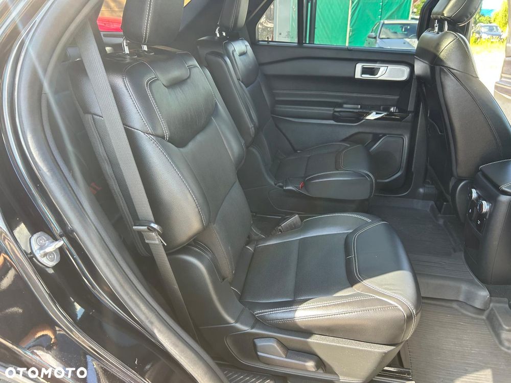 Ford Explorer EcoBoost Plug-in Hybrid PLATINUM - 24