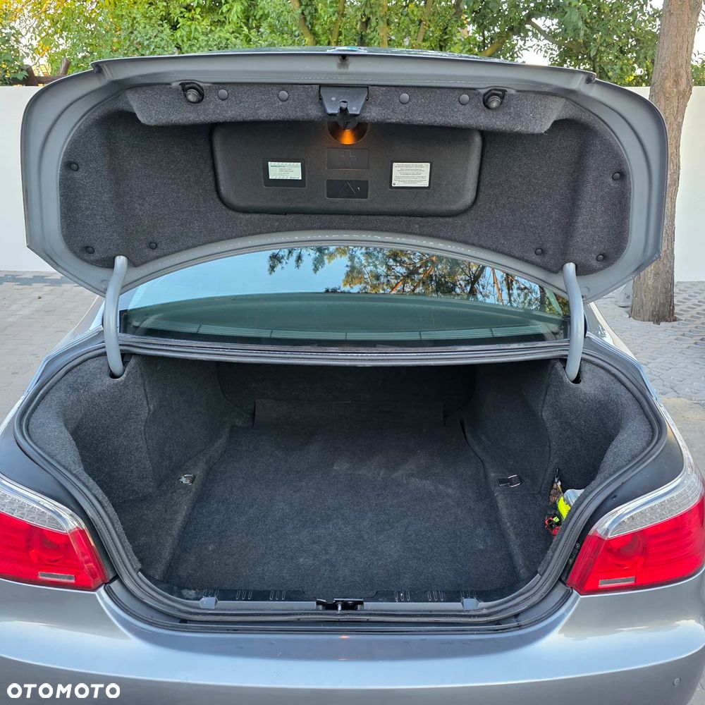 BMW Seria 5 - 14