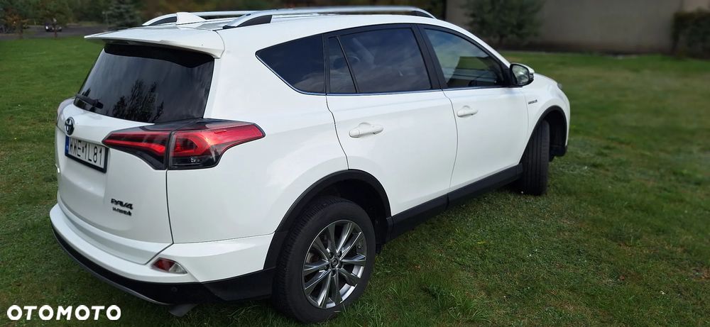 Toyota RAV4 ver-2-5-4x2-hybrid-comfort - 1