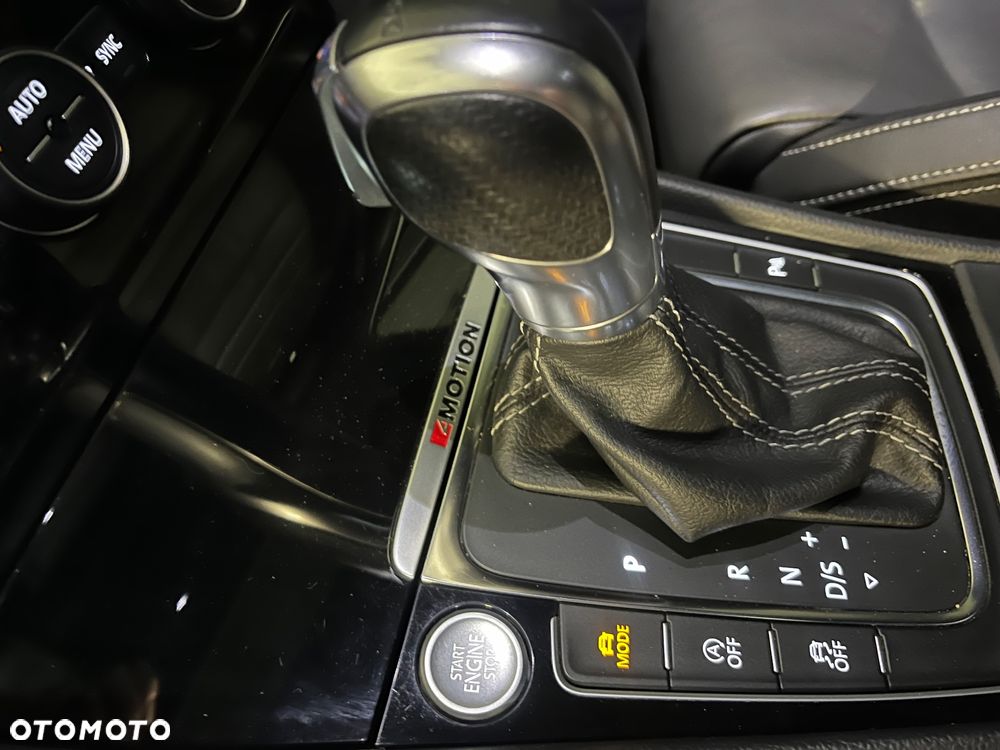 Volkswagen Golf VII 2.0 TSI BMT 4Mot R DSG - 17