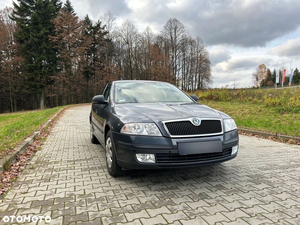 Skoda Octavia 1.6 Ambition - 10