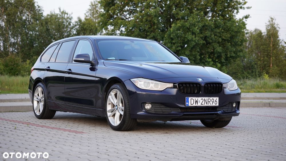 BMW Seria 3 318d - 3