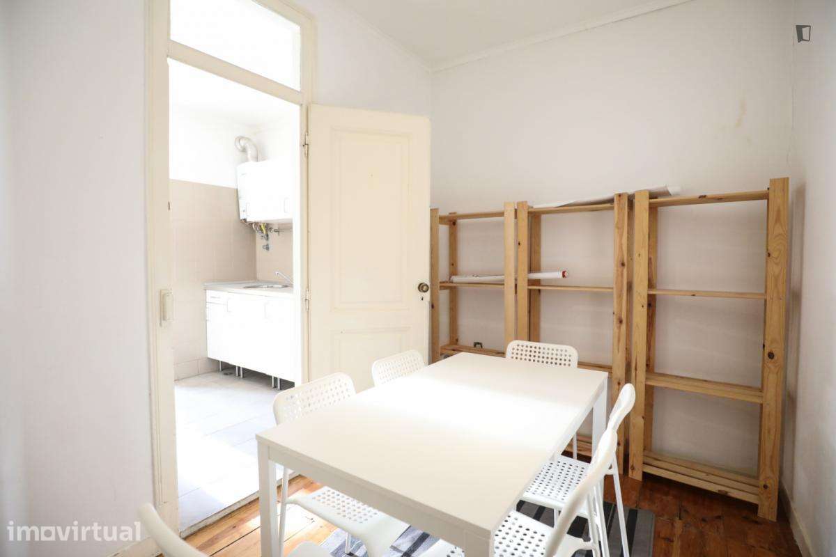 Quarto - localizado em Arroios Lisbon - Grande imagem: 2/40