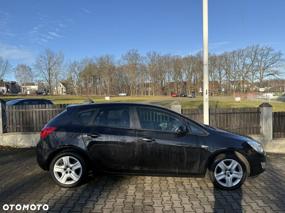 Opel Astra - 3