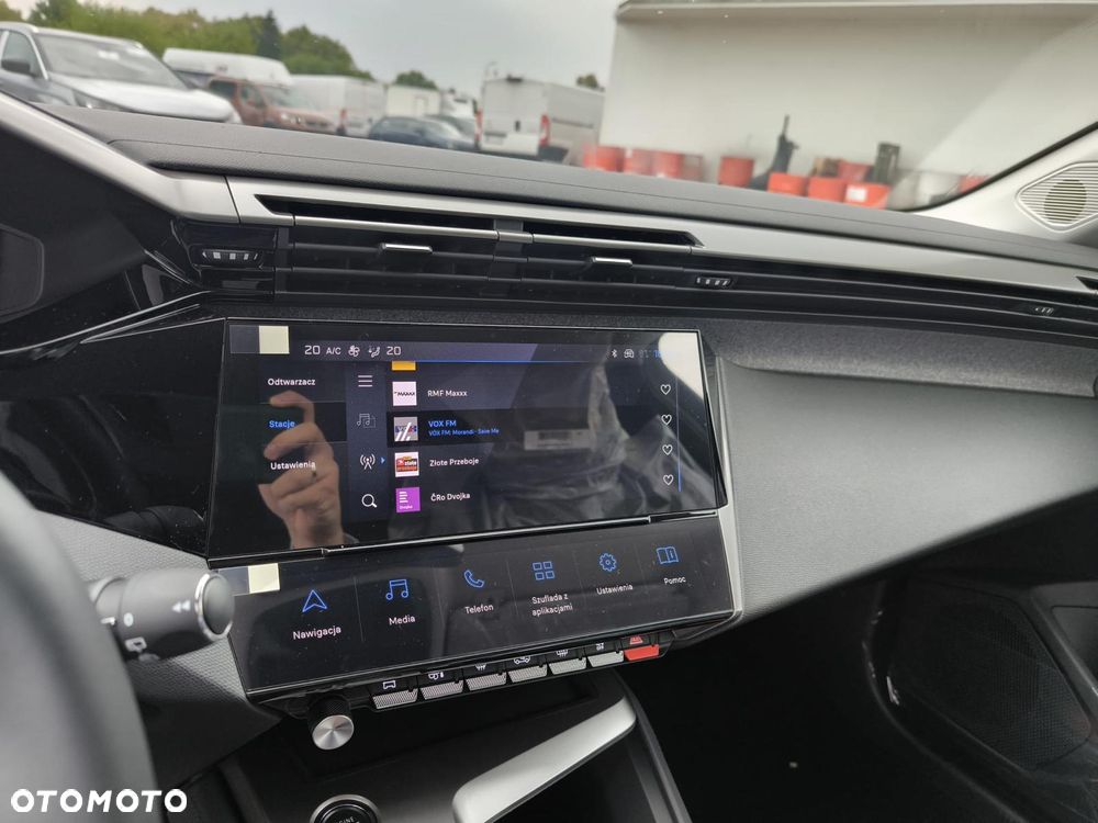 Peugeot 308 1.2 PureTech Allure S&S EAT8 - 15