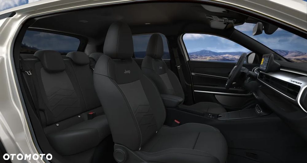 Jeep Avenger 1.2 T3 mHEV Summit FWD eDCT6 - 7