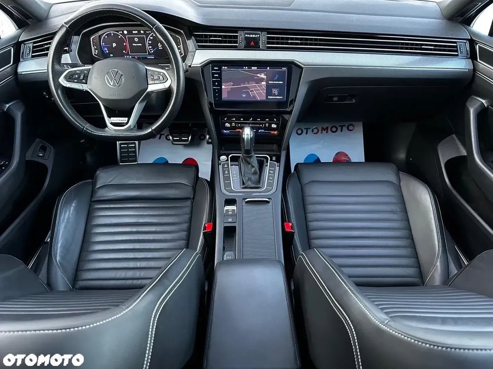 Volkswagen Passat Alltrack 2.0 TDI SCR DSG 4Motion - 40