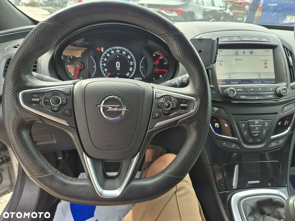 Opel Insignia - 15