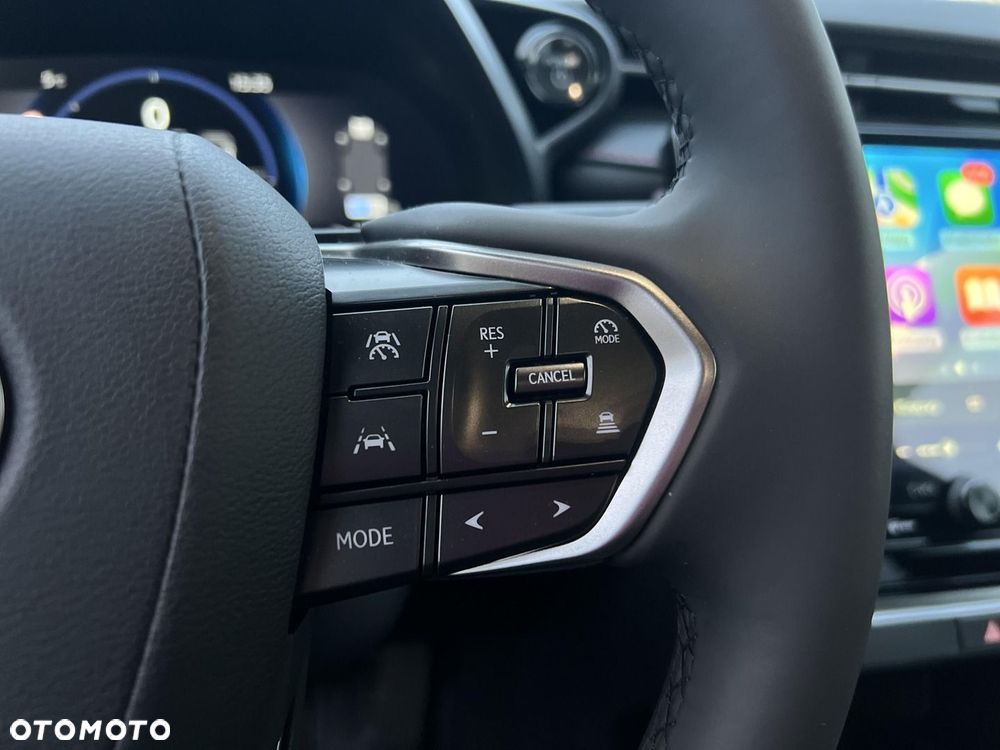 Lexus LBX 1.5 Hybrid Emotion - 24