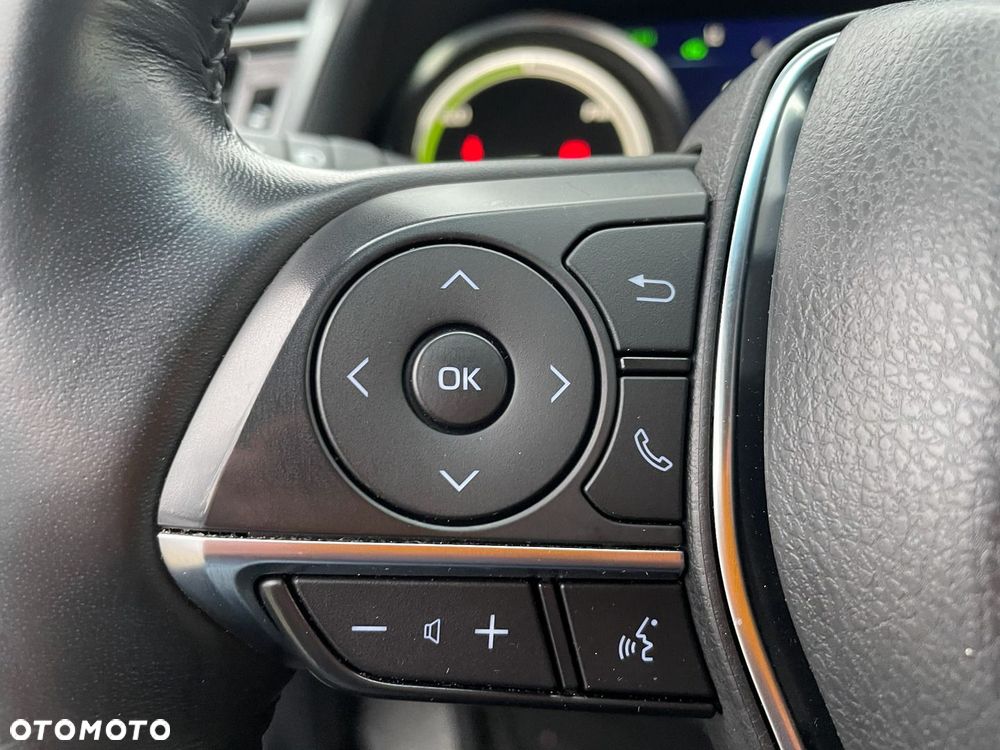 Toyota Camry 2.5 Hybrid Executive CVT - 11