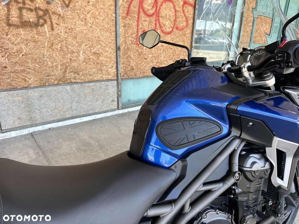 Triumph Tiger - 28