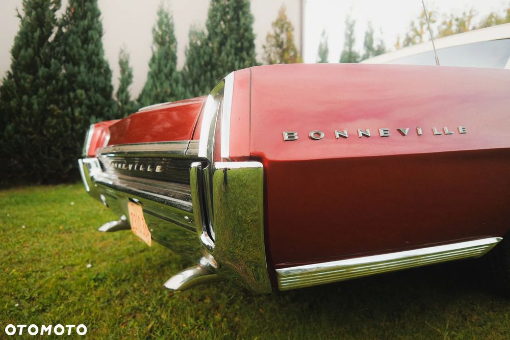 Pontiac Bonneville - 4