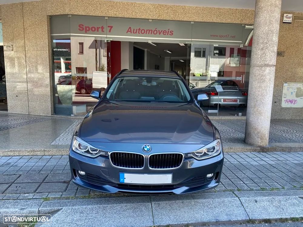 BMW 318 d Auto Exclusive - 4