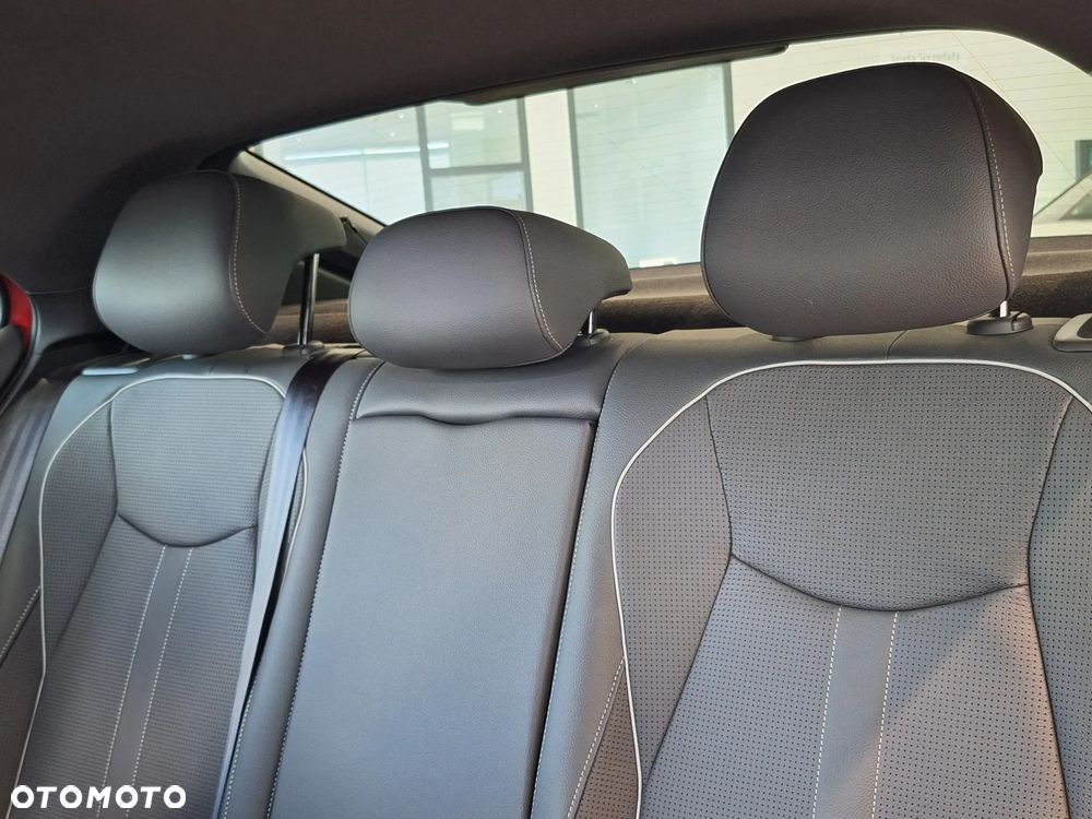 Skoda Superb 2.0 TSI Sportline DSG - 18