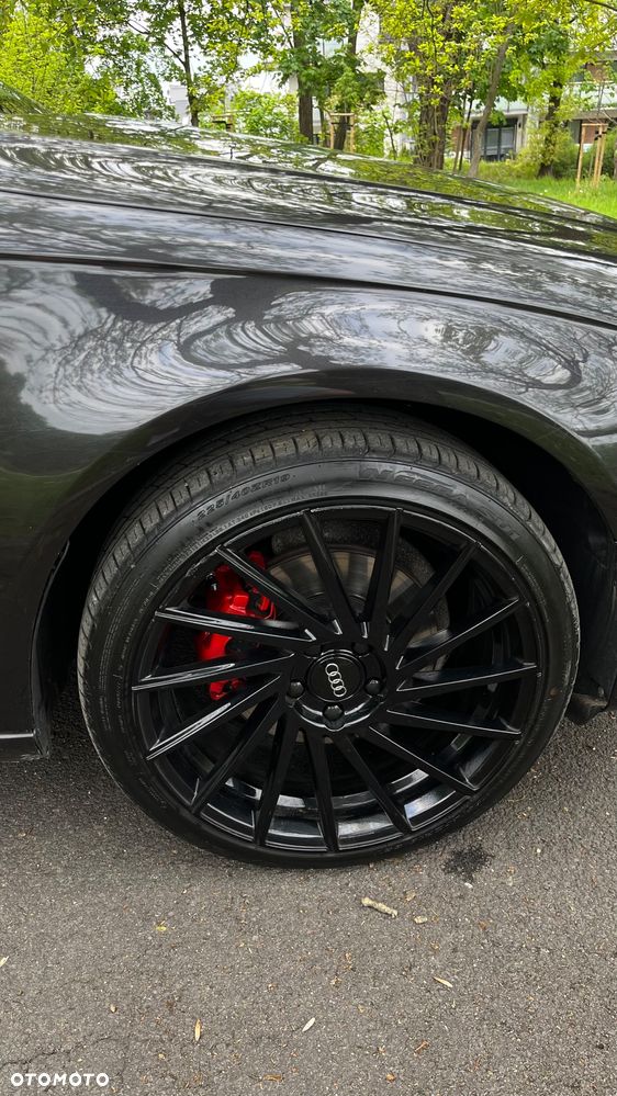 Audi A4 Limousine 2.0 TDI DPF multitronic Ambiente - 35