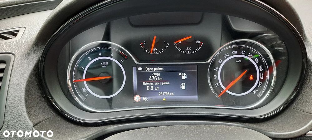 Opel Insignia - 12
